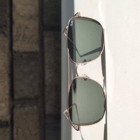 Quay Australia Other - Quay Australia Weekend Warrior Sunglasses